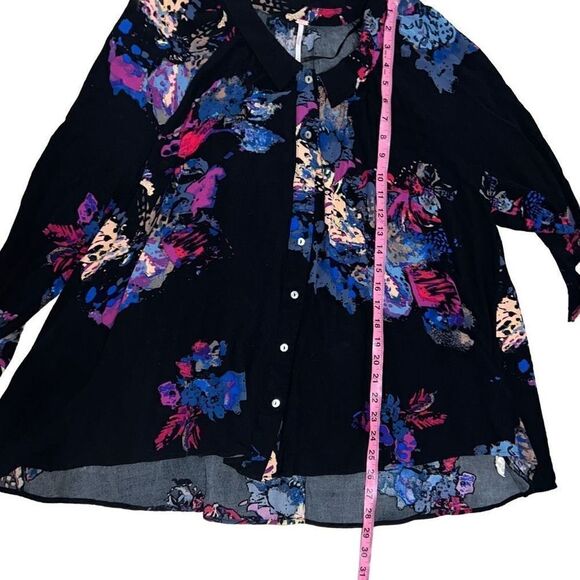 Free People Meadow Lark Blouse Oversized Top Button Front Black Floral sz XS - Picture 8 of 10